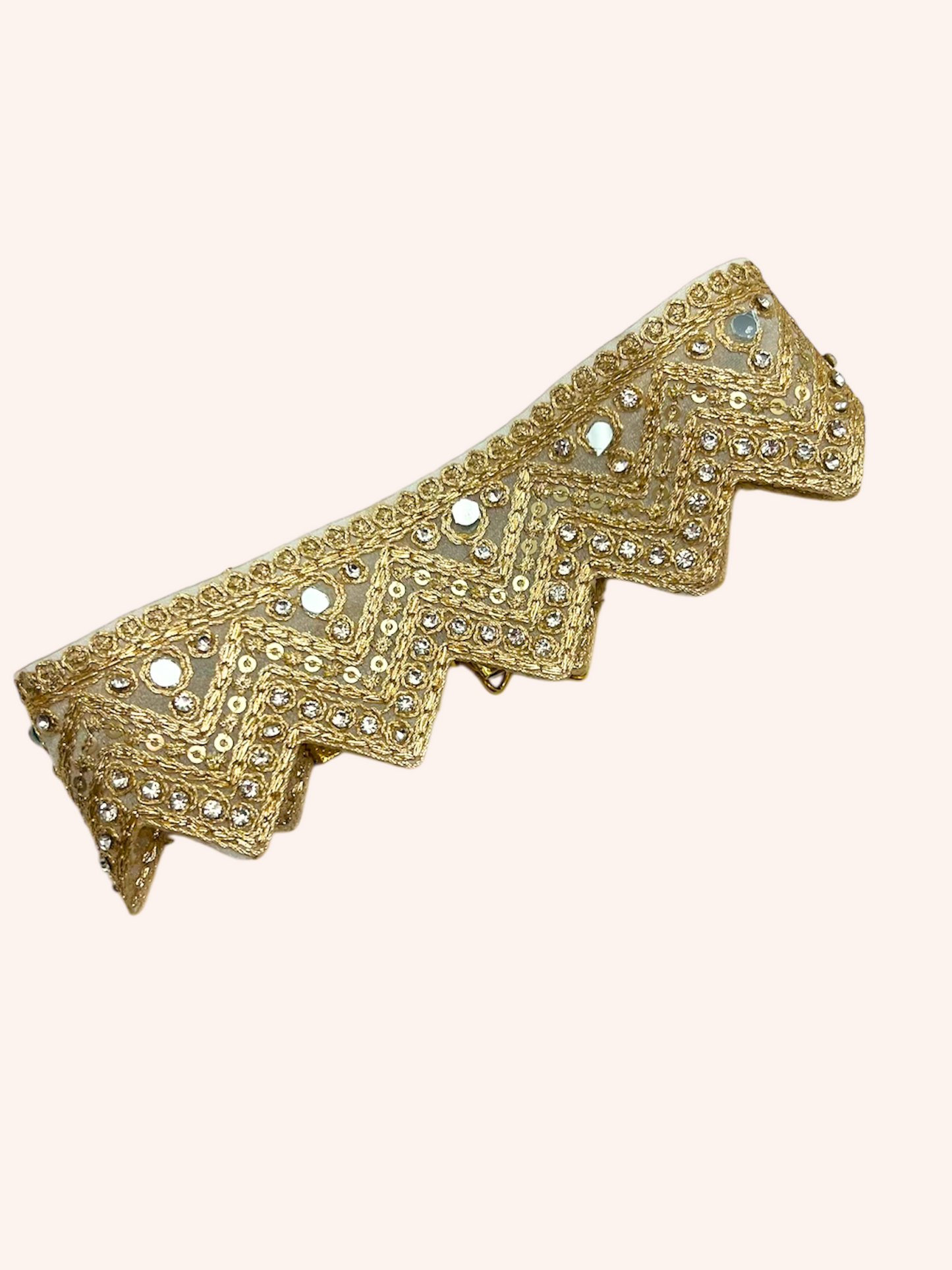 Choker Sevilla