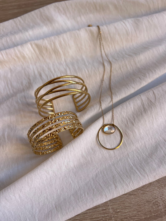 Pack Joy Pendant and 2 Bracelets