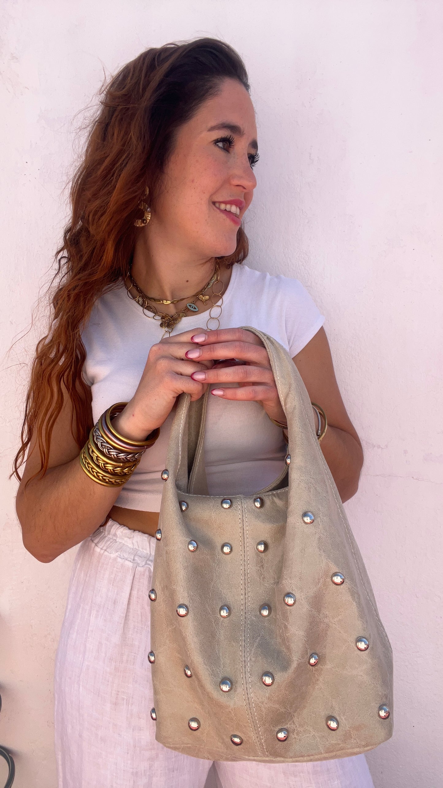 Bolso New York tachuelas